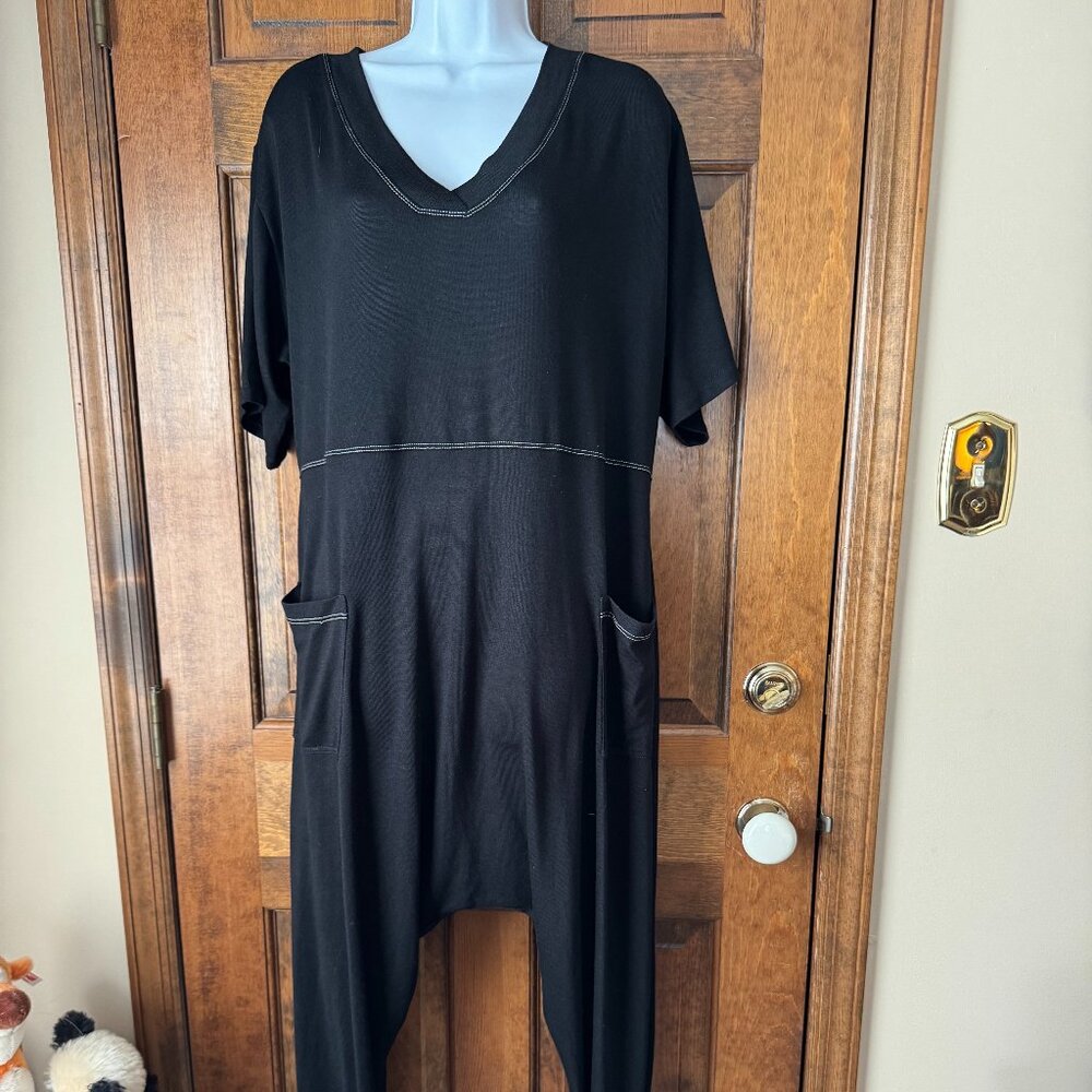 Attitudes by Renee Black Jumpsuit w/Pockets Small